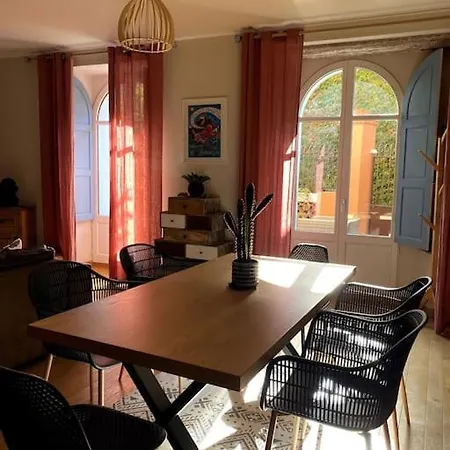 «la Calade » Les Glycines * Collioure